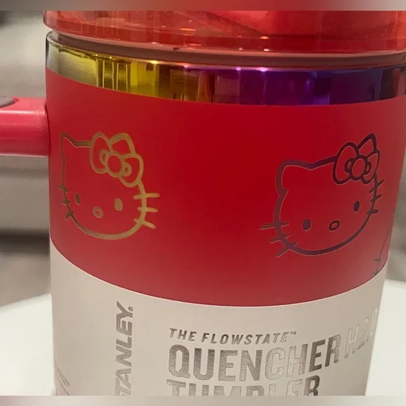 Stanley Red Hello Kitty Tumbler - Picture 9 of 14